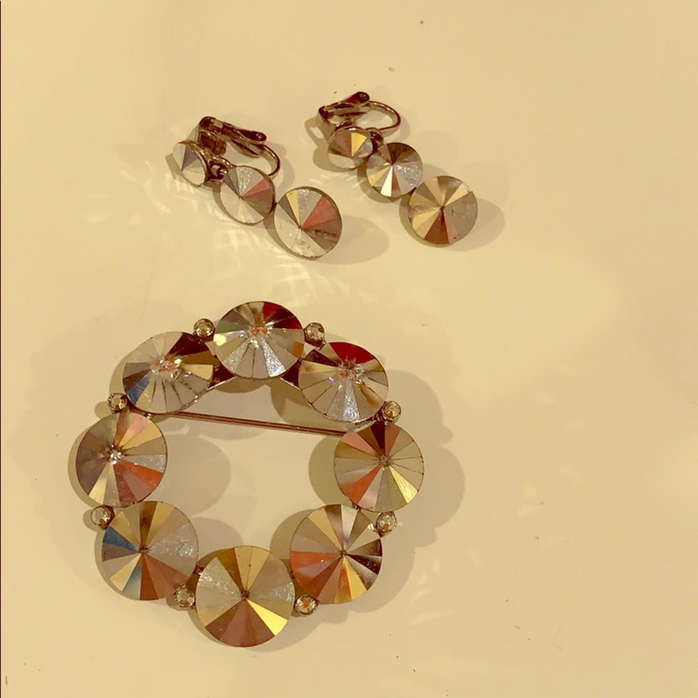 Vintage signed Weiss Rivoli brooch earring set